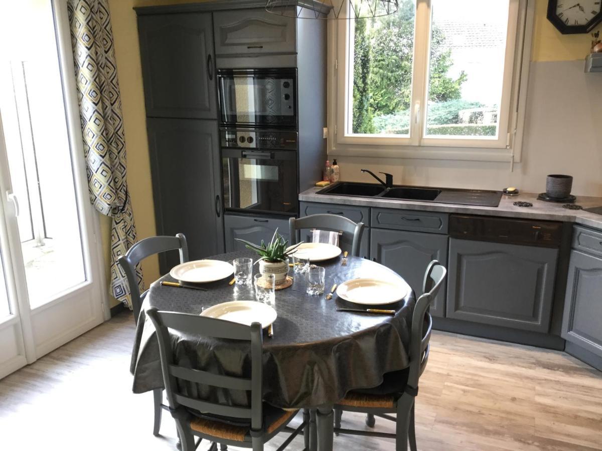 Coup De Coeur Assure ! Calm Comme A La Maison ! Maison Spacieuse Avec Grande Terrasse Pour 2 A 5 Personnes Proximite Granville Et Mer Avec Wifi Et Parking Gratuits Buitenkant foto
