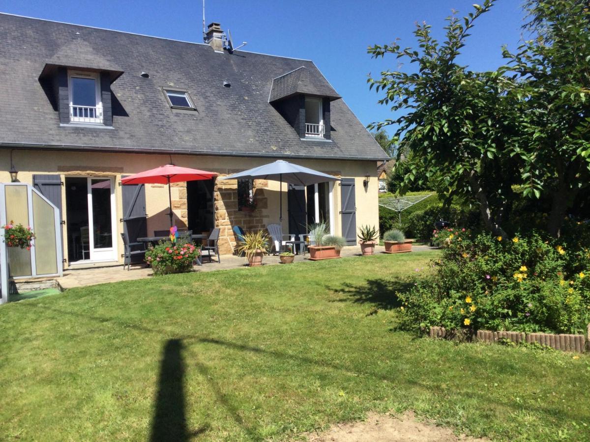 Coup De Coeur Assure ! Calm Comme A La Maison ! Maison Spacieuse Avec Grande Terrasse Pour 2 A 5 Personnes Proximite Granville Et Mer Avec Wifi Et Parking Gratuits Buitenkant foto
